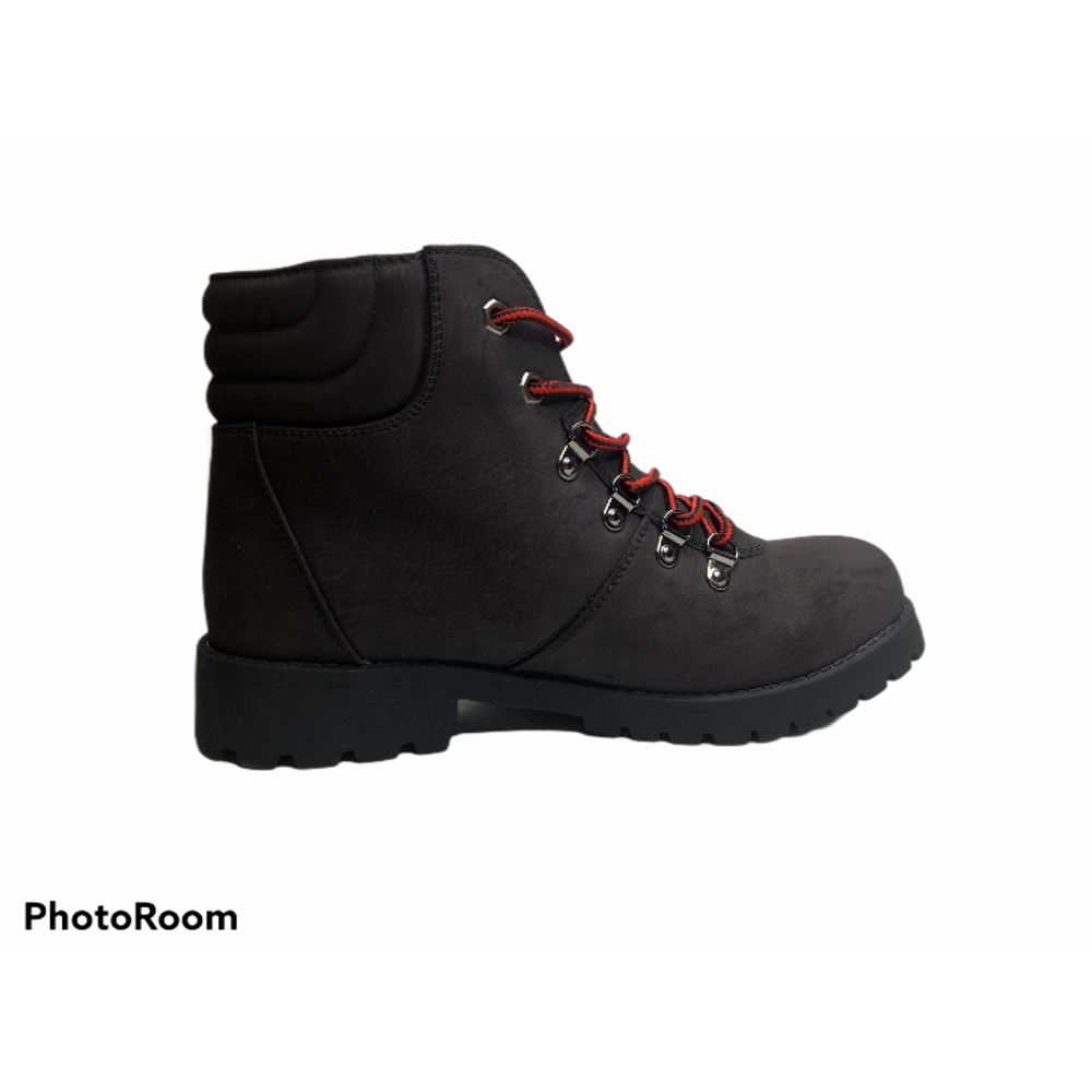 CLIFFS BY WHITE MOUNTAIN PARKER LACE UP BOOTS 9